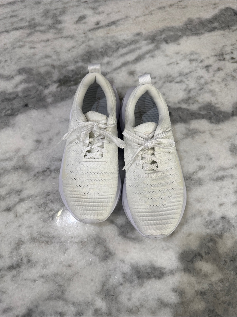Nike infinityRN 4 Women's White Lightweight Sneakers